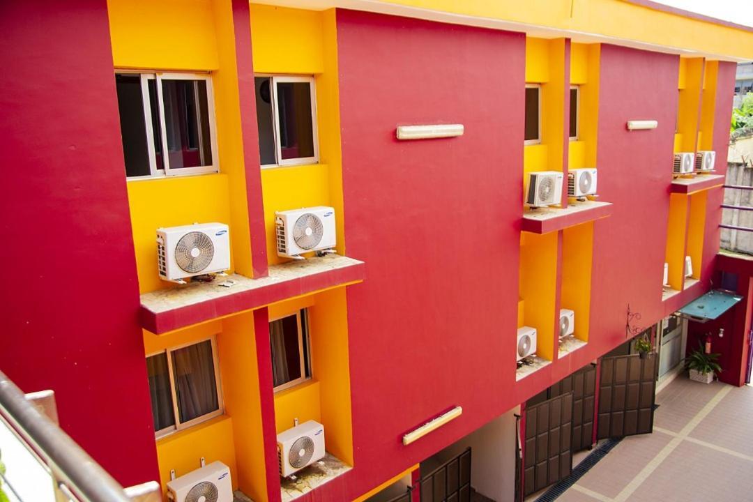Cypa Hotel Abidjan Exterior foto