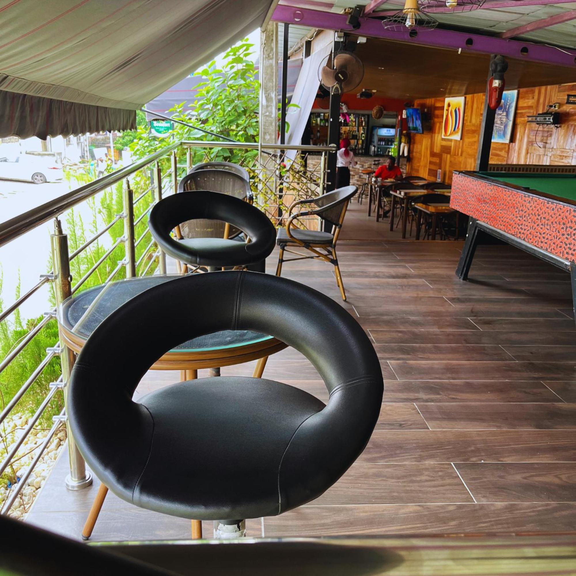 Cypa Hotel Abidjan Exterior foto
